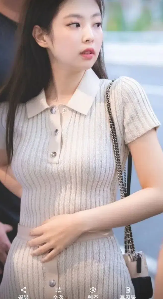 thumbnail-7